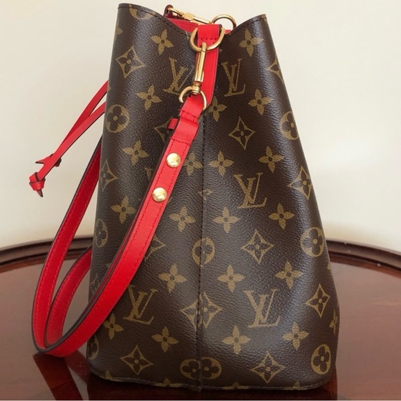 ONE DAY SALE! Louis Vuitton Neo Noe Red MM - Picture 10 of 14